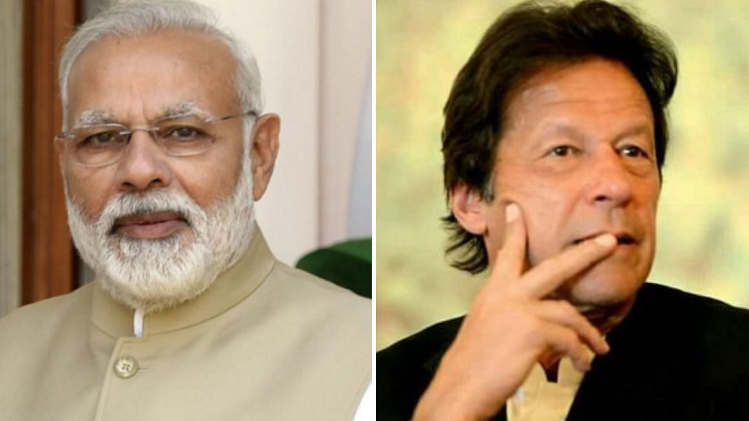 Prime Minister Narendra Modi (L) and Pakistan PM Imran Khan.