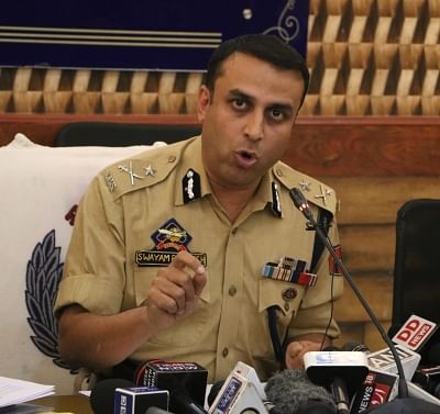 Srinagar: Kashmir Inspector General of Police (IGP ) S.P. Pani addresses a press conference, in Srinagar on June 28, 2018. According to the police, the terror conspiracy to kill Editor-in-Chief of English daily "Rising Kashmir" Shujaat Bukhari was hatched in Pakistan and Lashkar-e-Taib carried out the terror crime. Bukhari was shot dead by militants when he came out of his office in Press Enclave and was boarding his car. (Photo: IANS)