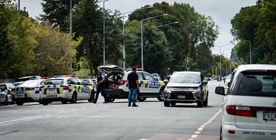 CHRISTCHURCH, March 15, 2019 (Xinhua) -- Police are seen at a road block in Christchurch, New Zealand, March 15, 2019. At least 27 people were killed in multiple shootings in the two mosques of New Zealand