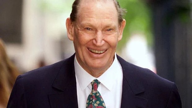 File picture of Kerry Packer.
