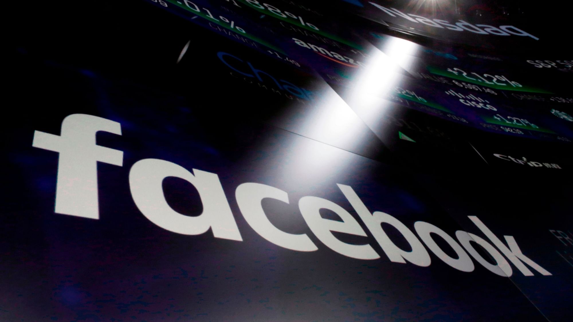 The federal government charged Facebook  for allegedly allowing landlords and real estate brokers to systematically exclude groups from seeing ads for houses and apartments.