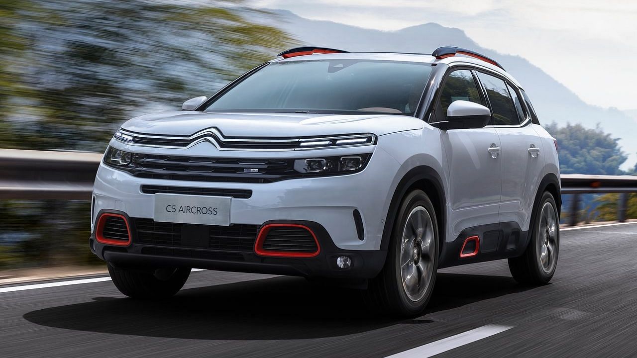 The Citroen C5 Aircross is a front-wheel drive that has some off-road tech with its drive modes, just like the Tata Harrier.