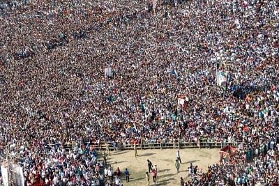 Chaos at Rahul Gandhi rally in Bengal, no one hurt