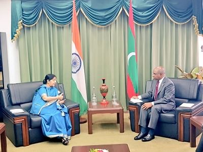 Maldives: External Affairs Minister Sushma Swaraj and Maldives Foreign Minister Abdulla Shahid ahead of the bilateral talks and Joint Ministerial meeting in Maldives on March 17, 2019. (Photo: IANS/MEA)