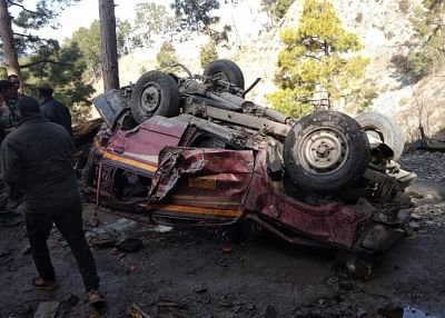 Ramban: Mangled remains of the vehicle that set out for Rajgarh from Chanderkote and went off the road into a deep gorge near Kunda Nallah after the driver lost control at the wheel, in Jammu and Kashmir