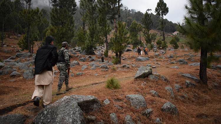 Pakistani reporters and troops visit the site of an Indian airstrike in Jaba, near Balakot, Pakistan. Image used for representational purpose only.&nbsp;