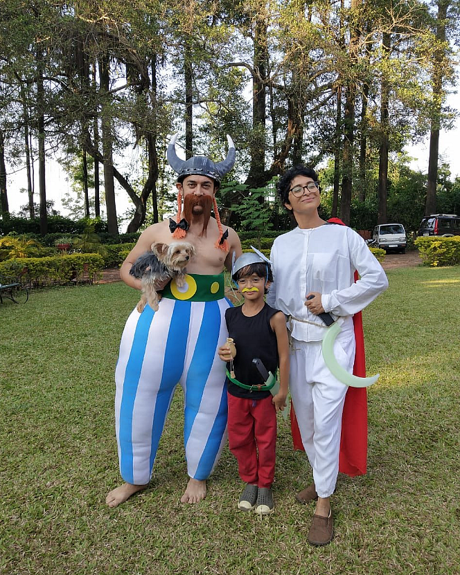 Aamir Khan all dressed up with son Azad and wife Kiran Rao.