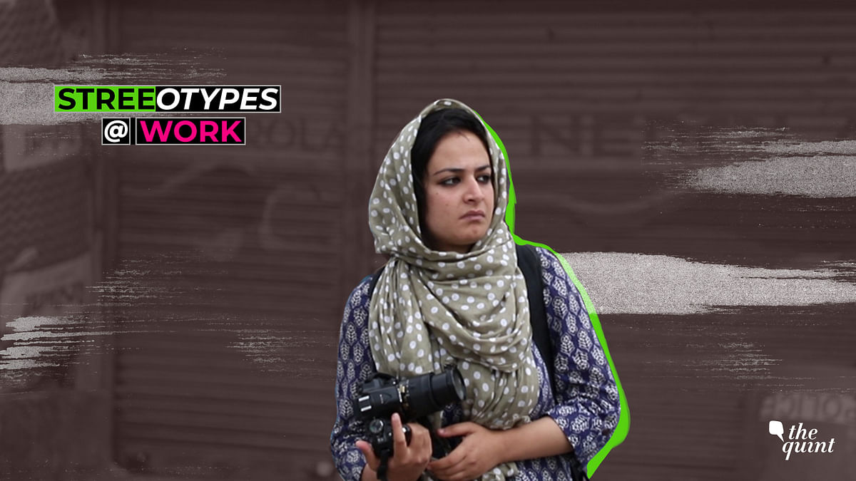How These Badass Women Photojournalists in Kashmir Cover Conflict
