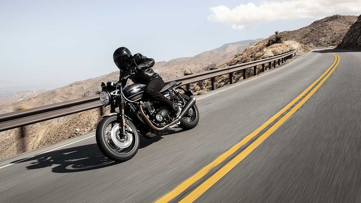 The Triumph Speed Twin comes with a list of 80 accessories to customise it. 