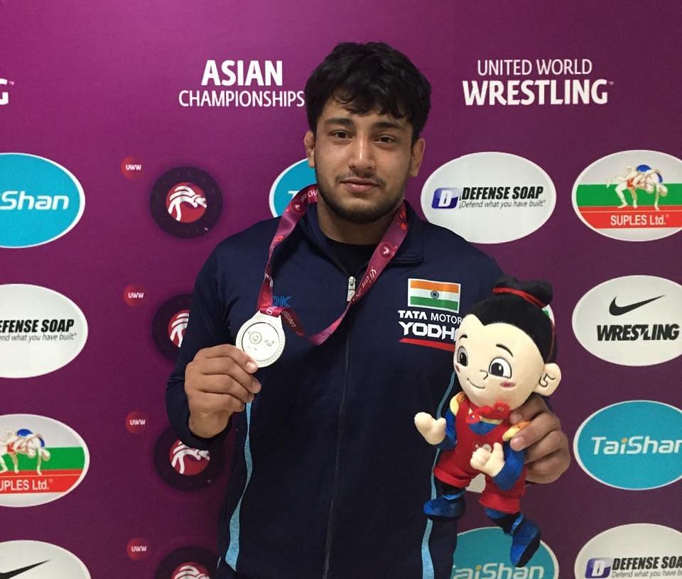 Indian Wrestlers bagged a total of 5 medals on the 2nd day of the Asian championships