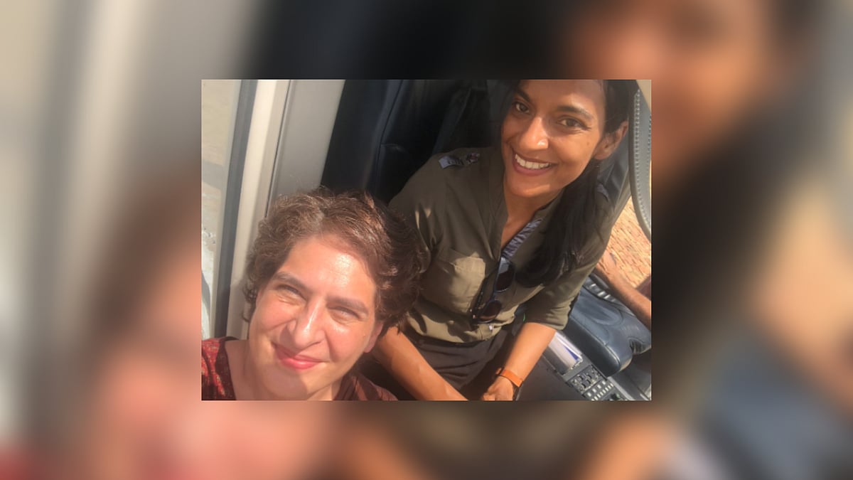 priyanka gandhi photo with lady pilot proud to be flown by a lady says priyanka priyanka gandhi photo with lady pilot