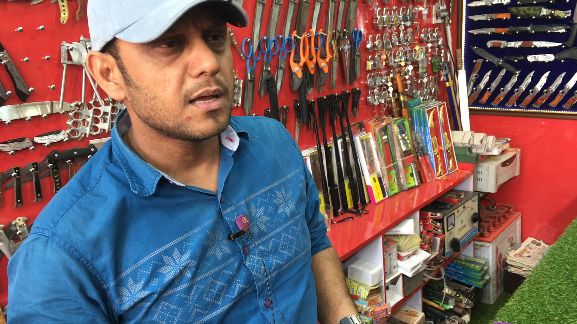 The traders complain of strict laws which have slowed down their knife business. 
