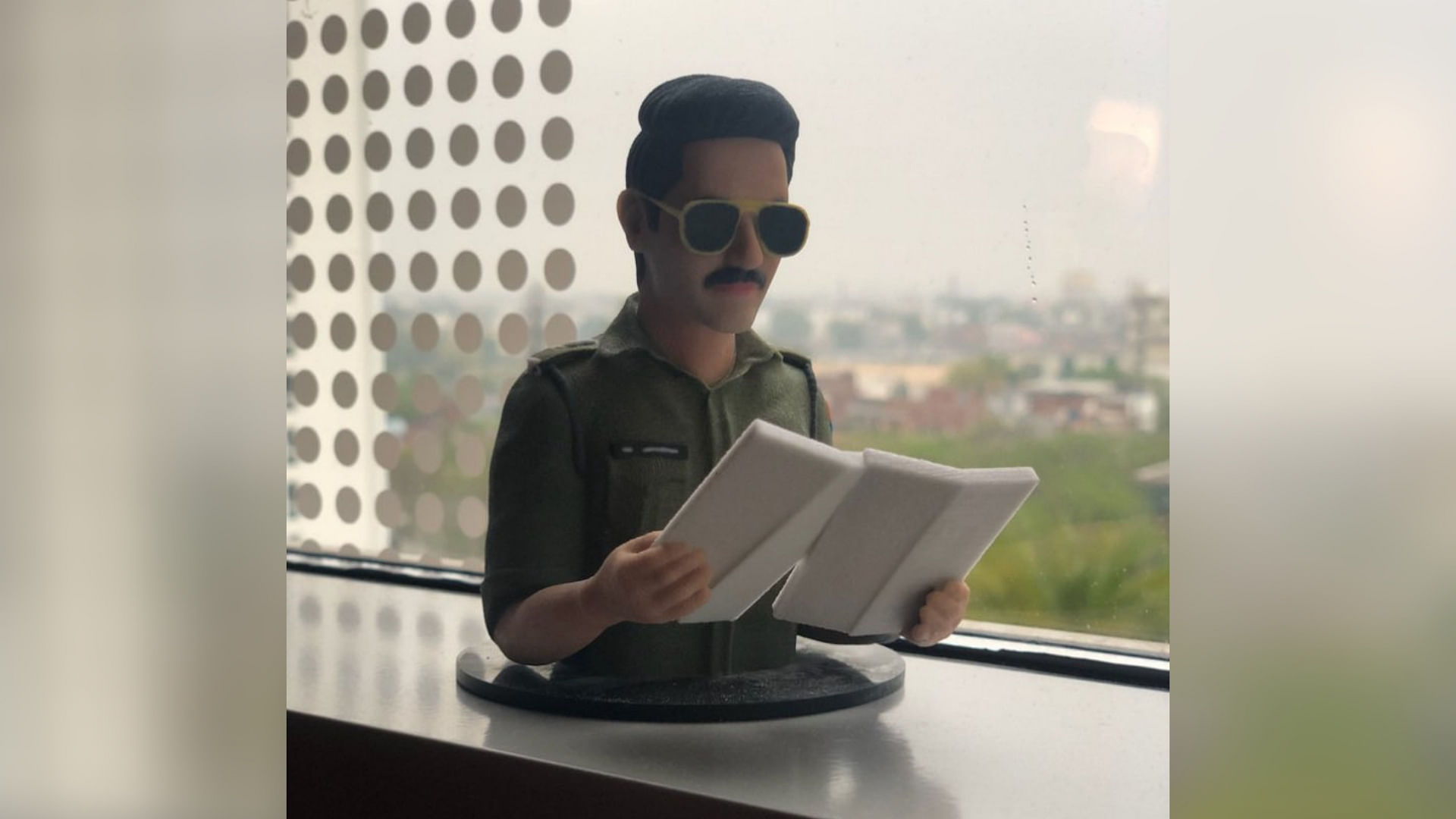 A 3D model of Ayushmann Khurrana as a cop.