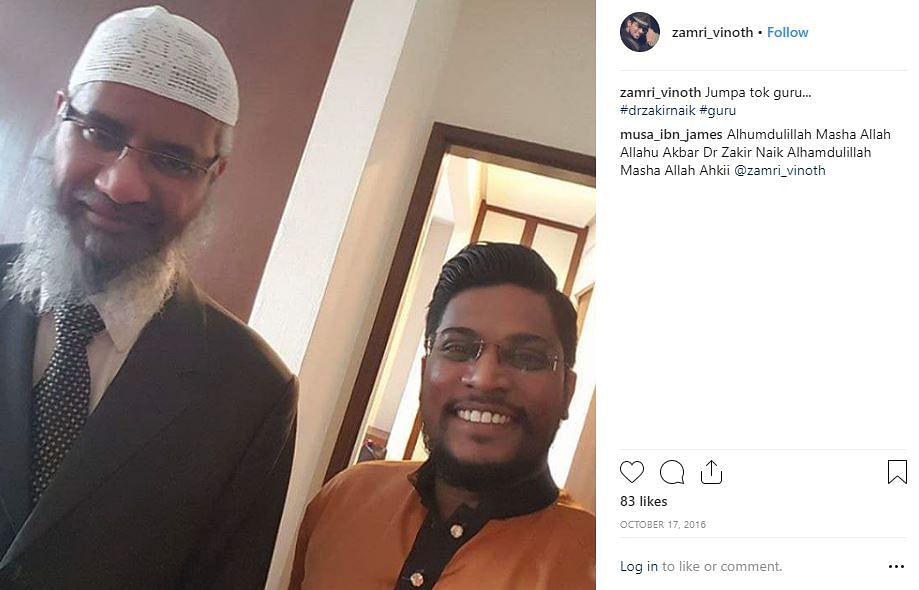 A post falsely linked a picture of Zakir Naik with his disciple to the Sri Lanka blasts that took place on 21 April.