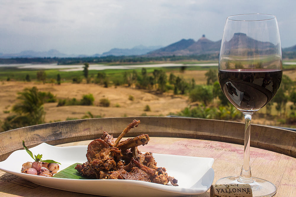 Need a break? Here we have the best places in Maharashtra for a Wine Tasting Holiday.