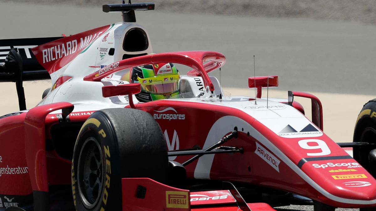 The young Schumacher said he is “totally confident” he can handle the pressure & said he feels “100 percent ready.”