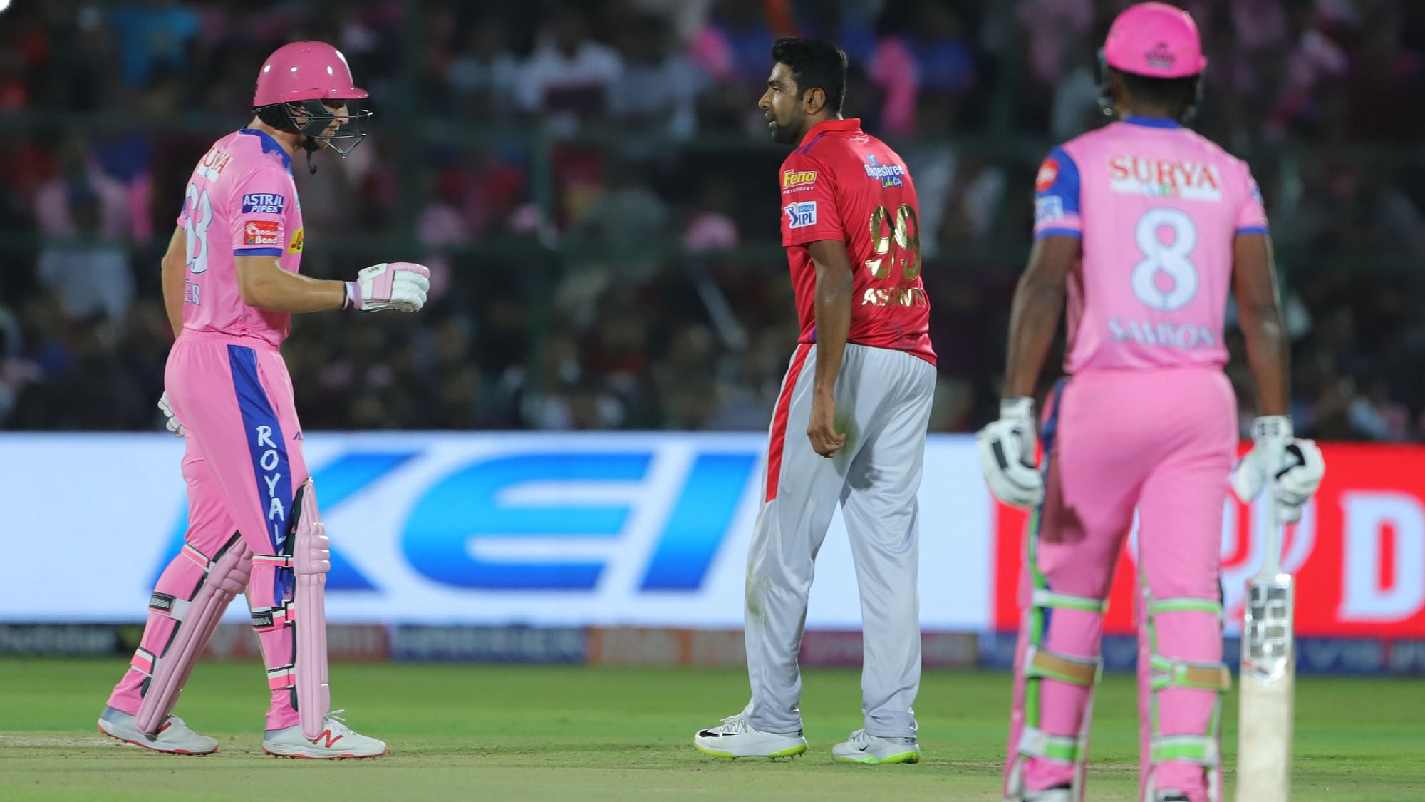 Ravichandran Ashwin and Jos Buttler have a word during Match 4 of the Indian Premier League.