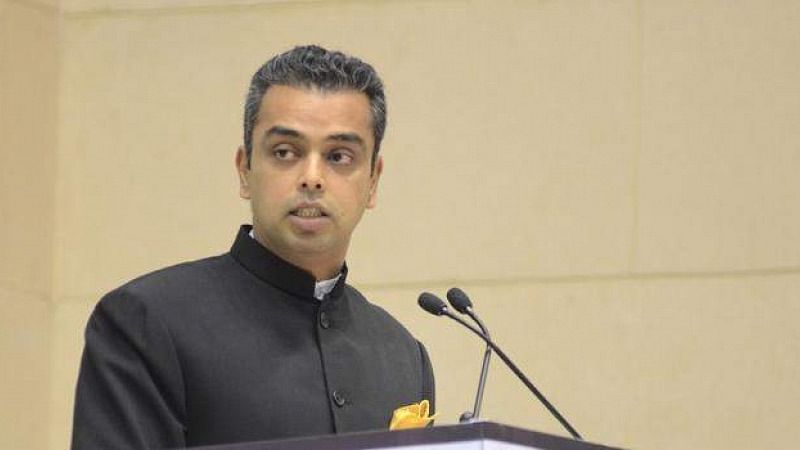 EC relaxes poll code for Maharashtra; Milind Deora’ message to Mumbai Congress workers & other stories