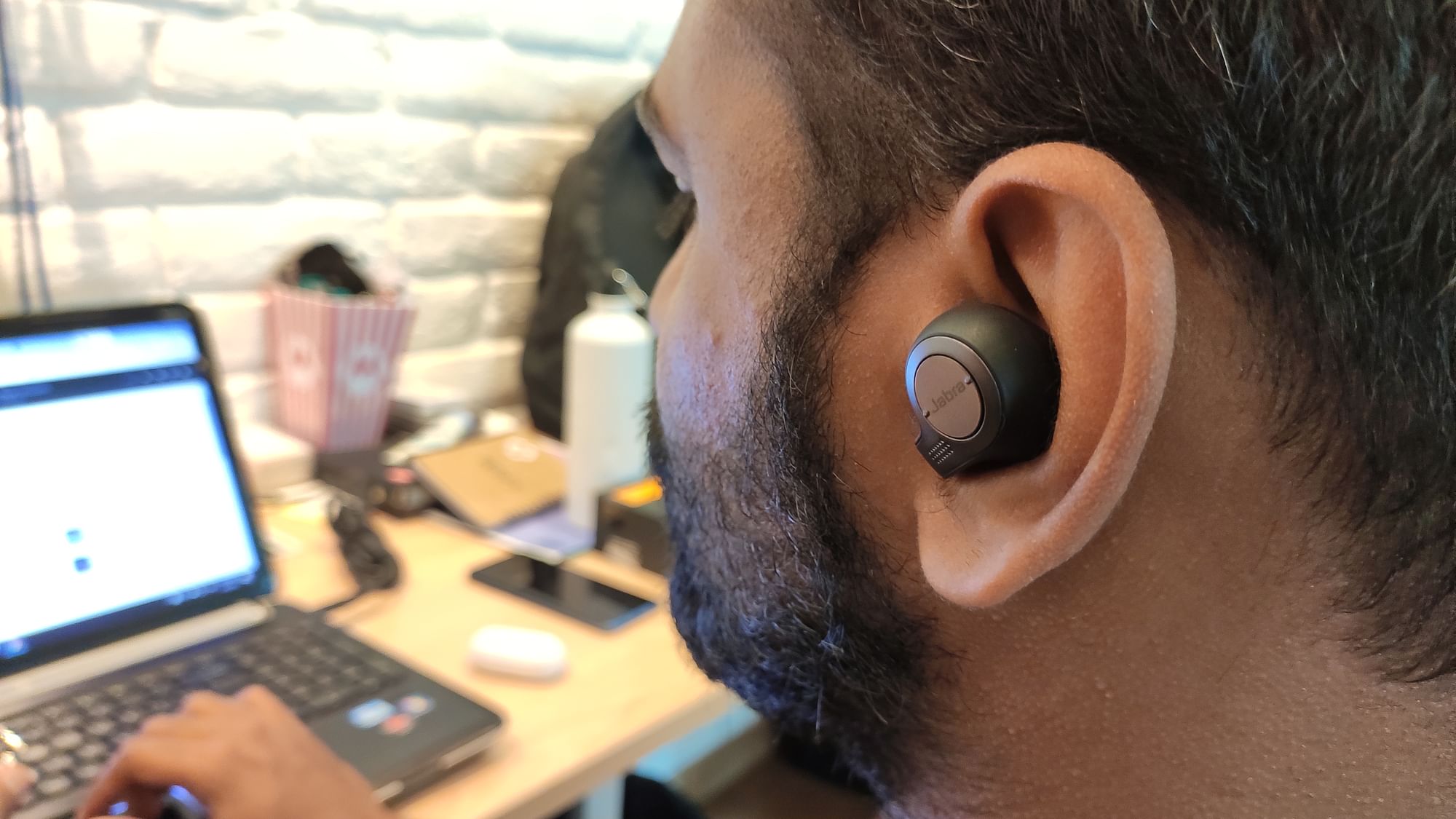 Getting wireless earbuds is now pocket-friendly in India.