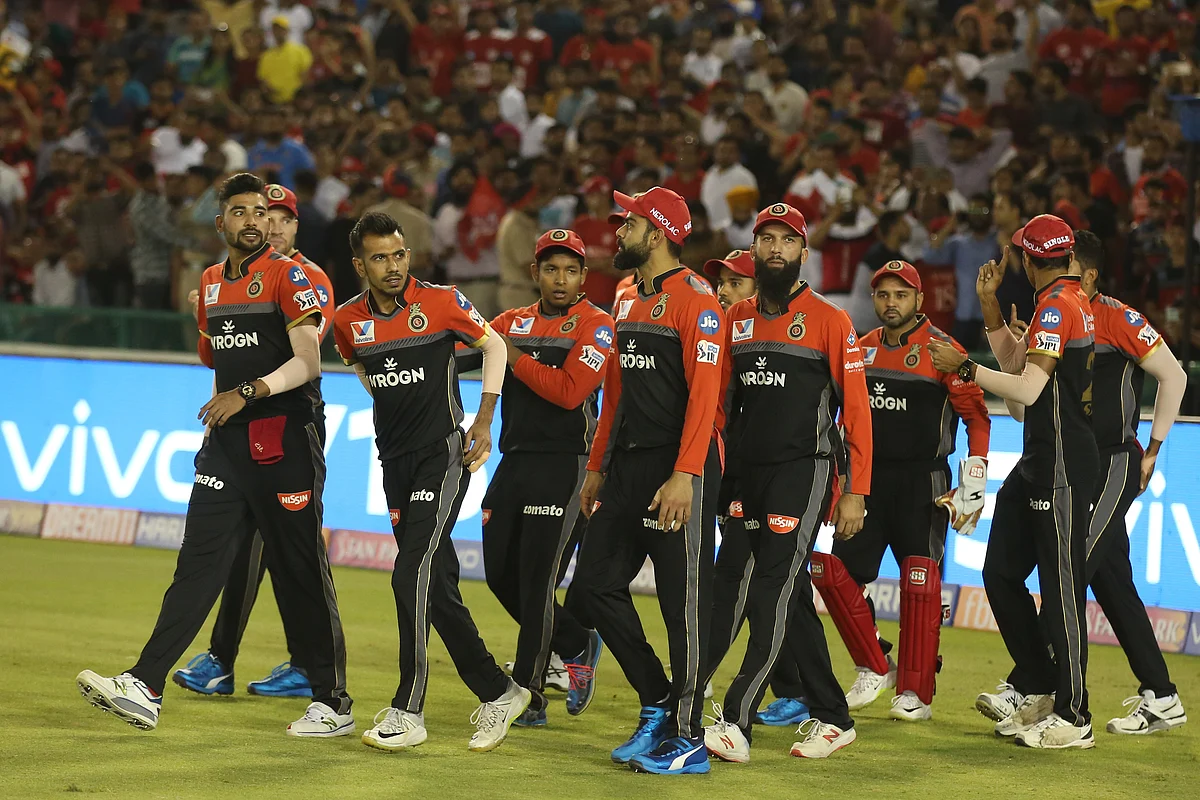 RCB could have dismissed Gayle in the first over itself when he was hit on the leg by Umesh Yadav but Kohli didn’t go for a DRS.