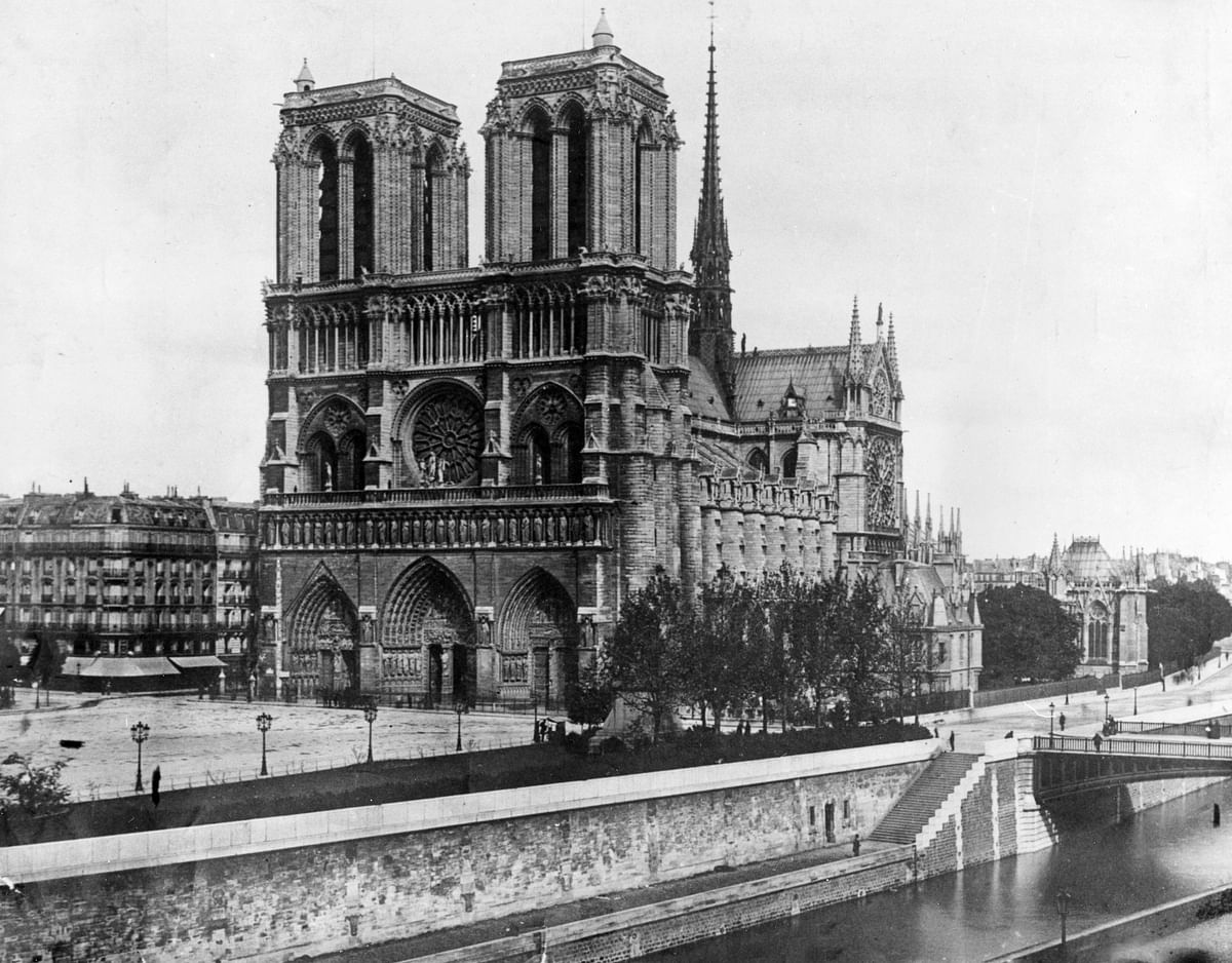 One shell-shocked art expert, called the Notre Dame “one of the great monuments to the best of civilisation.”