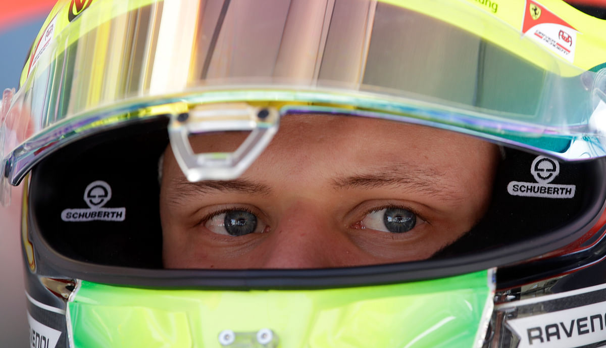 The young Schumacher said he is “totally confident” he can handle the pressure & said he feels “100 percent ready.”
