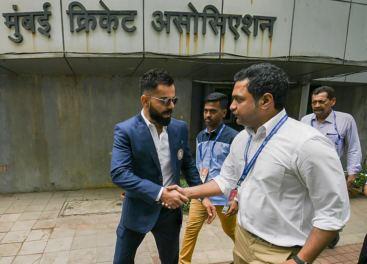 India Name ICC World Cup Squad: Karthik and Shankar In, Pant Out