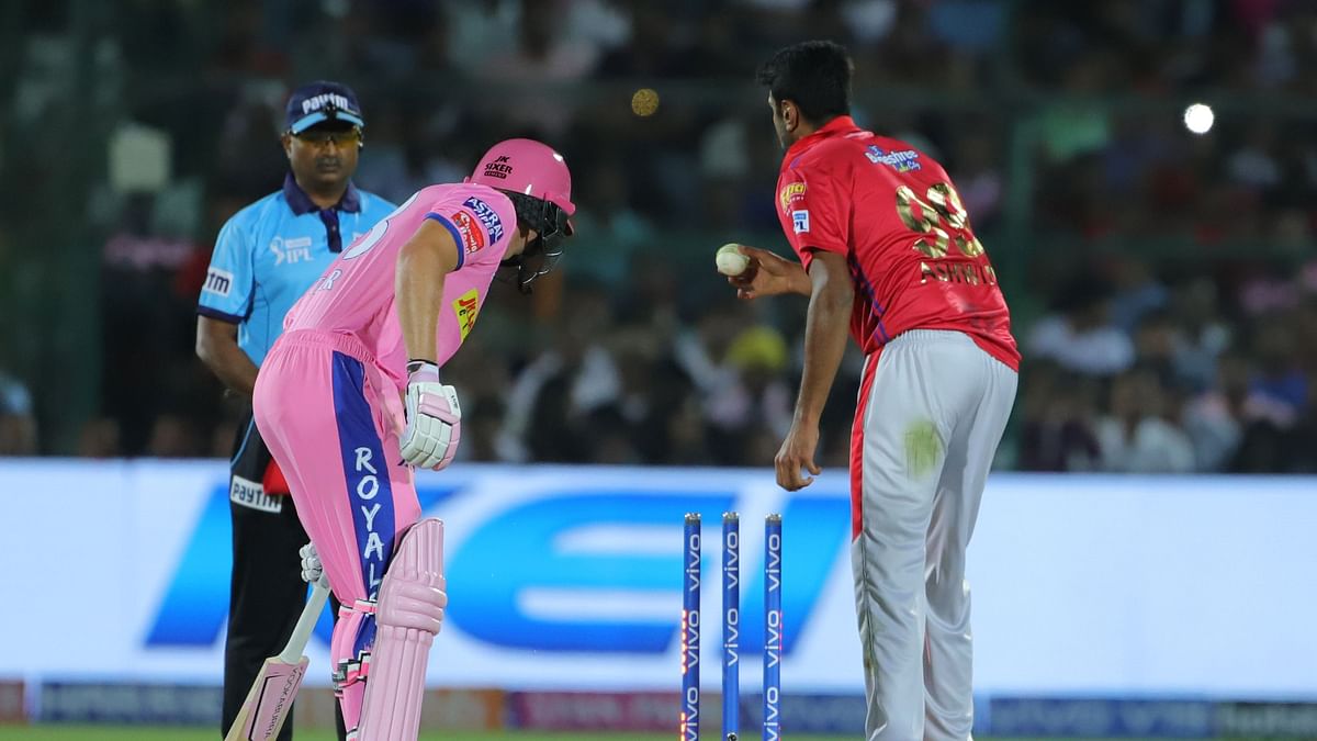 R Ashwin warned Aaron Finch for backing up too far outside the pitch.