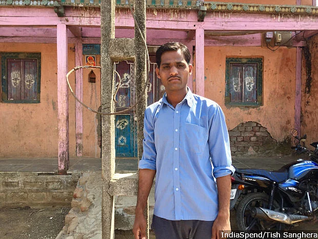 Mohan Kankate, 23, and a resident of Pimplad, a village in Nashik district in northwestern Maharashtra, says only about 20% of the men in his village are employed. Most others spend their days drinking alcohol and playing cards.