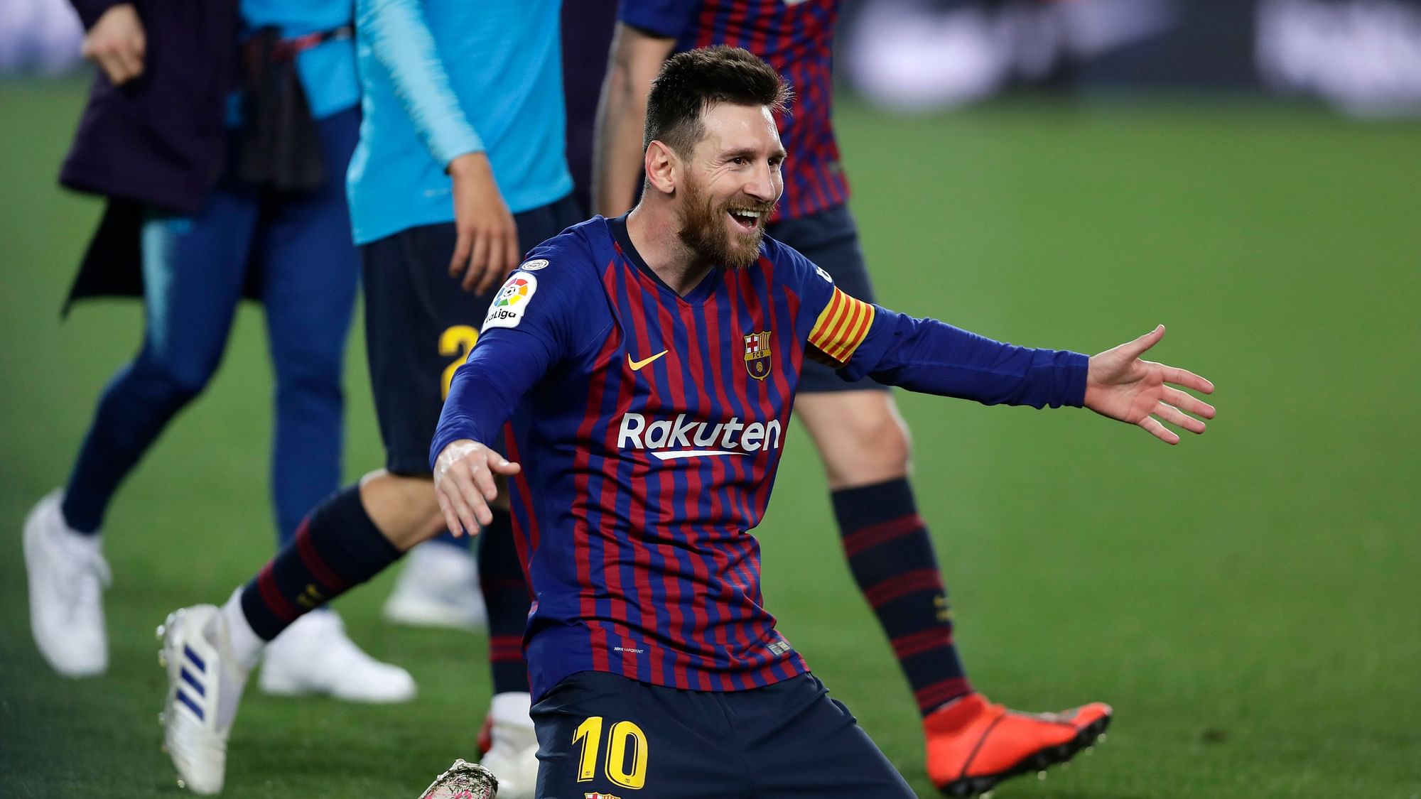 Lionel Messi, Barcelona celebrates winning the La Liga, second consecutive time.