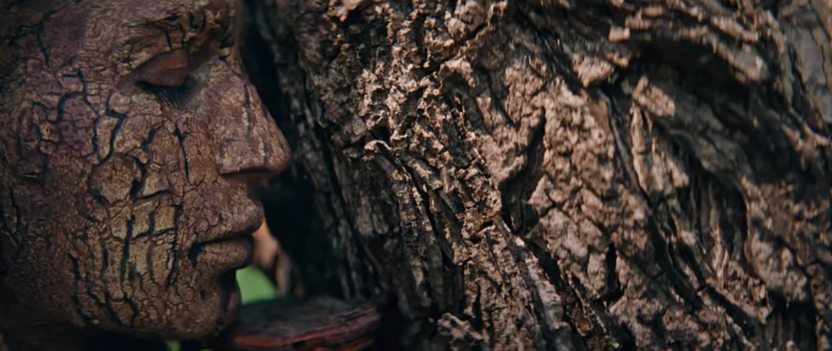 Anushka Manchanda camouflages as a tree with prosthetics. 