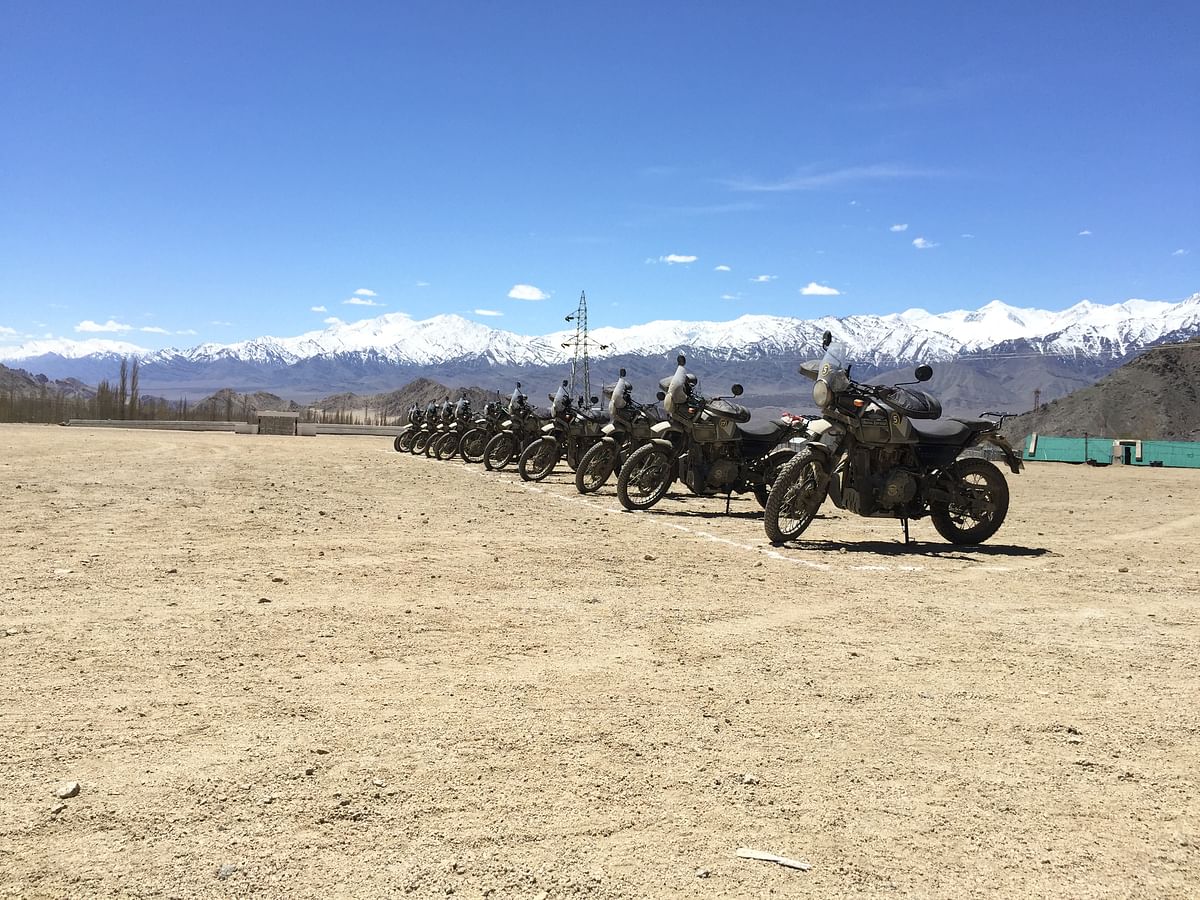 A team of 11 bikers, 7 from the Indian Army & 4 civilians were the first ever to scale the Karakoram Pass on bikes.