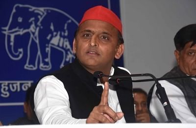 Lucknow: Samajwadi Party (SP) president Akhilesh Yadav addresses a press conference in Lucknow on March 5, 2019. (Photo: IANS)