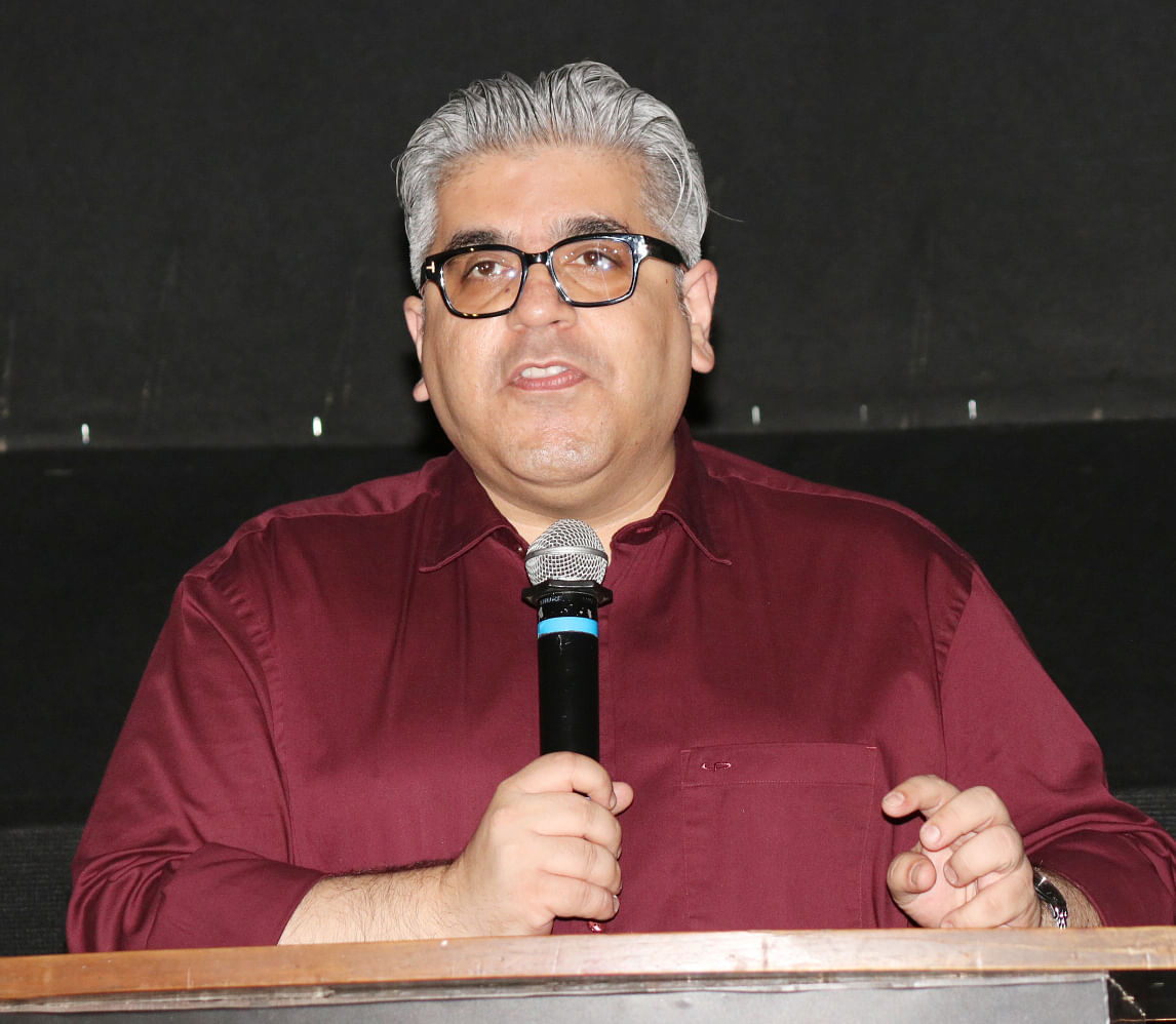 Critic Rajeev Masand speaks at the event.