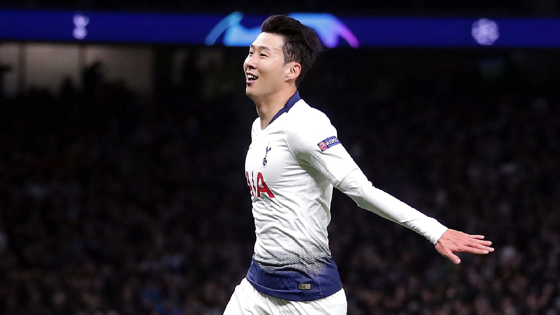 Son Heung-min once again seized the opportunity to become Tottenham’s savior.