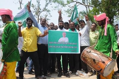 Bhubaneswar: Workers of the ruling Biju Janata Dal (BJD) celebrate as the party in Odisha has taken a massive lead in Assembly constituencies while it is dominating in Lok Sabha seats from the state, in Bhubaneswar on May 23, 2019. (Photo: IANS)