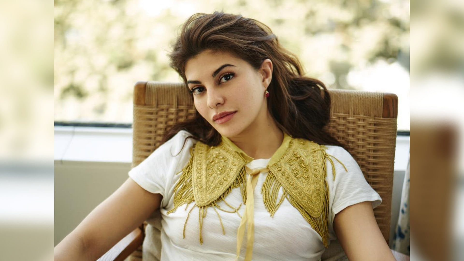 Jacqueline Fernandez has appealed to fans to support Sri Lanka after the Easter Sunday blasts.&nbsp;
