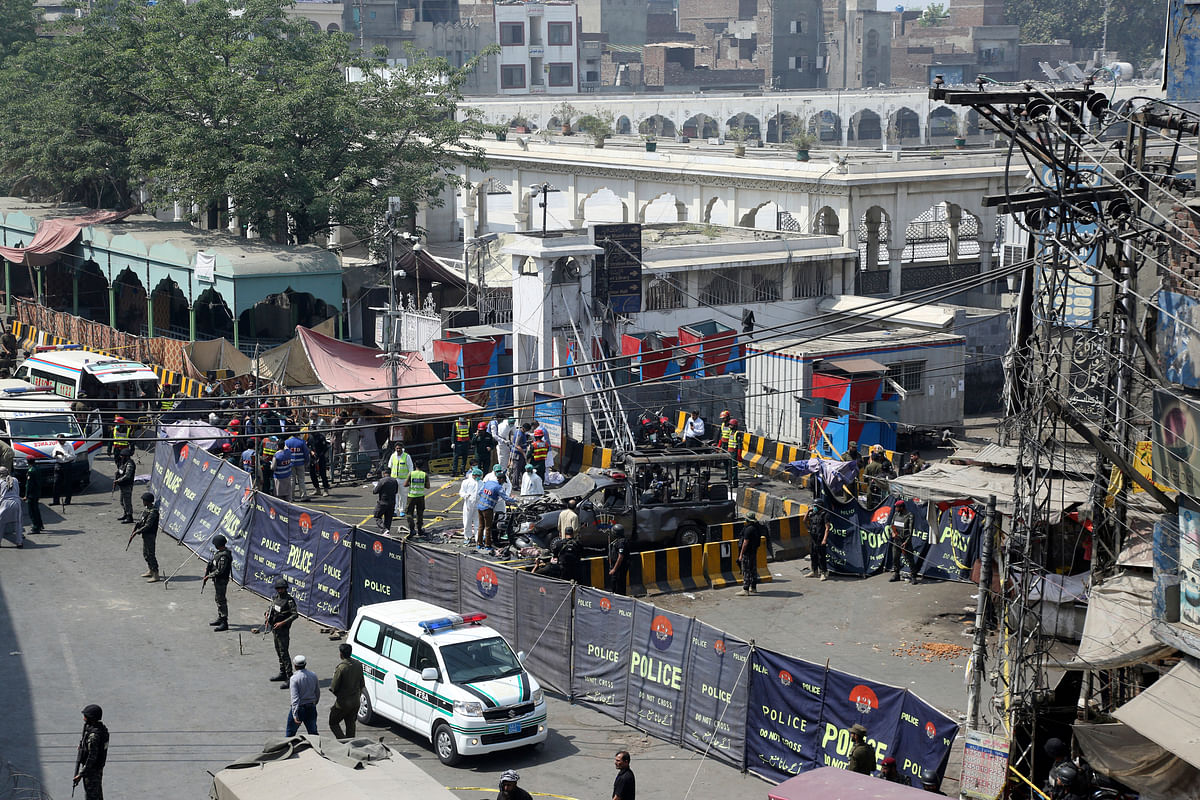 The security forces were guarding a Sufi shrine in city of Lahore.