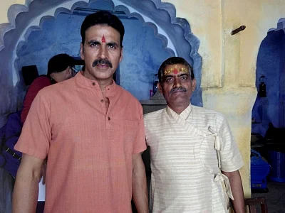 Nandgaon: Actor Akshay Kumar during the shooting of his upcoming film at Nandgaon in Mathura district on Nov 9, 2016. (Photo: IANS)
