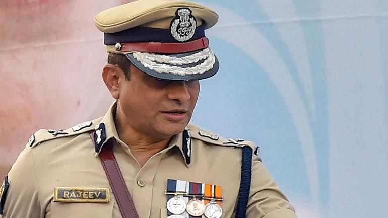 The Calcutta HC rejected IPS officer Rajeev Kumar’s prayer for quashing of a CBI notice that sought his appearance for questioning in the Saradha chit fund case.
