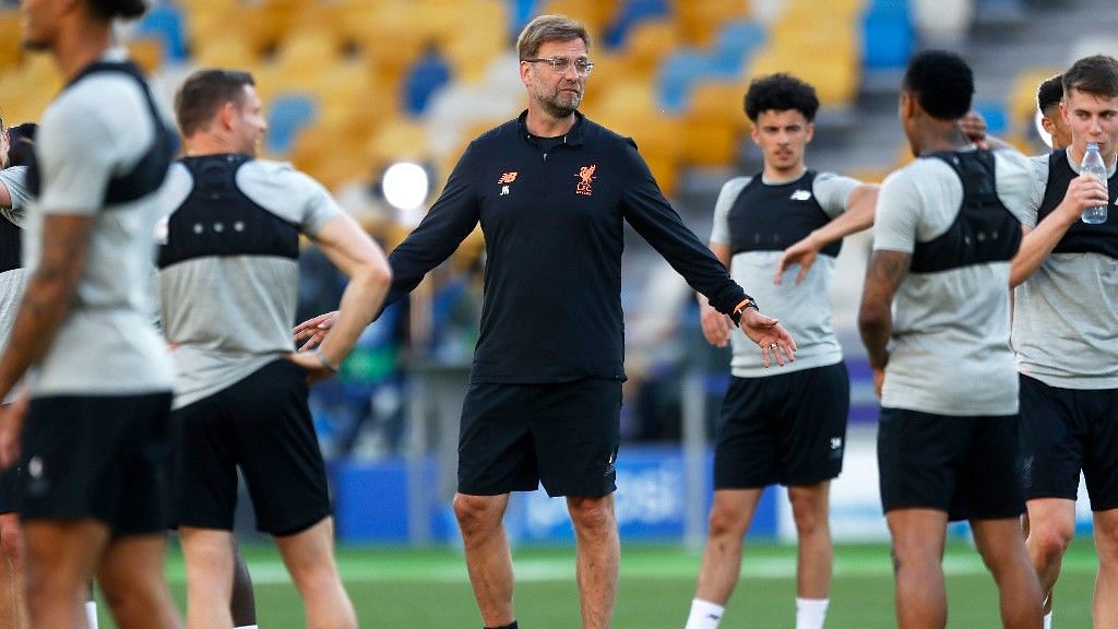 Klopp expects a close contest against a Tottenham side that Liverpool beat home. 