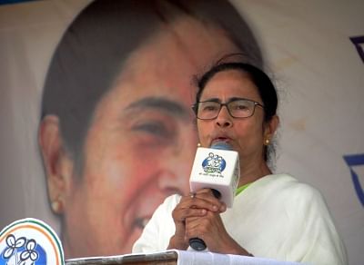 West Medinipur: West Bengal Chief Minister Mamata Banerjee addresses a public rally, in West Medinipur, West Bengal, on May 5, 2019. (Photo: Indrajit Roy/IANS)