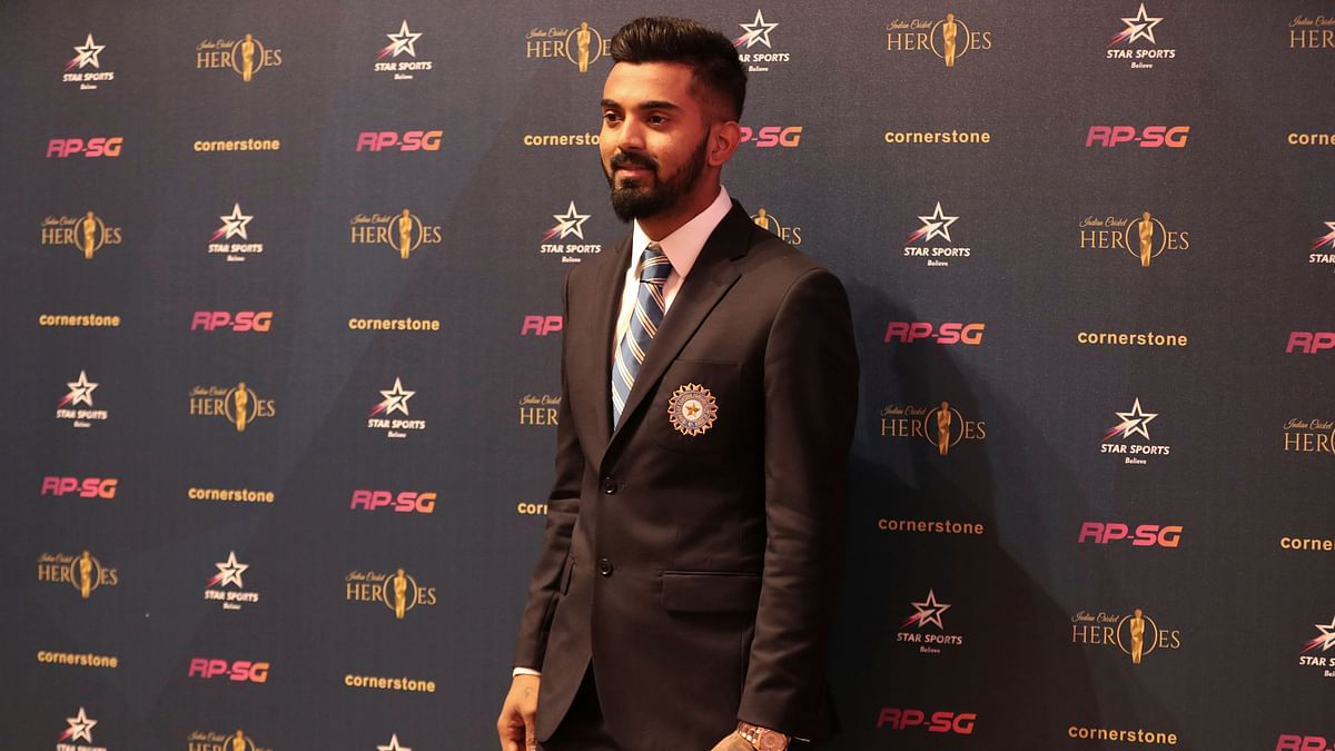 Virat Kohli, Farhan Akhtar, and Aditi Rao were few of the people to attend the event. 