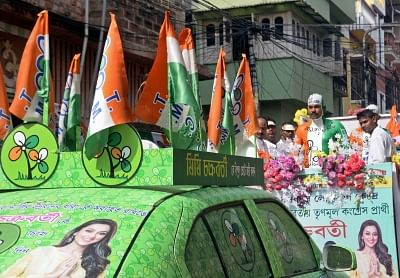 Kolkata: Supporters during actress-turned-politician, TMC candidate from Jadavpur, Mimi Chakraborty