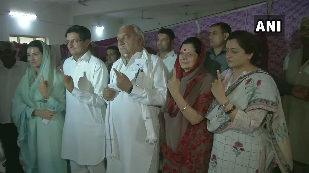 LS Phase 6: Overall Voter Turnout 63.48% Till 9 PM, Highest in WB
