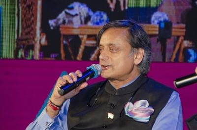 Kolkata: Congress leader and author Shashi Tharoor during Apeejay Kolkata Literary Festival in Kolkata on Jan 18, 2019. (Photo: IANS)