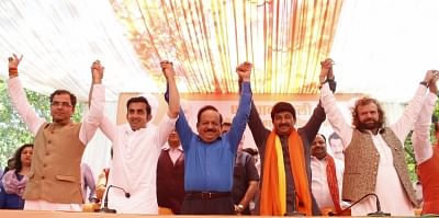 Newly elected BJP MPs from Delhi - Parvesh Verma (West Delhi), Gautam Gambhir (East Delhi), Harsh Vardhan (Chandni Chowk), Manoj Tiwari (North East Delhi) and Hans Raj Hans (North West Delhi) during a press conference at the party headquarters in New Delhi on May 25, 2019. (Photo: IANS)
