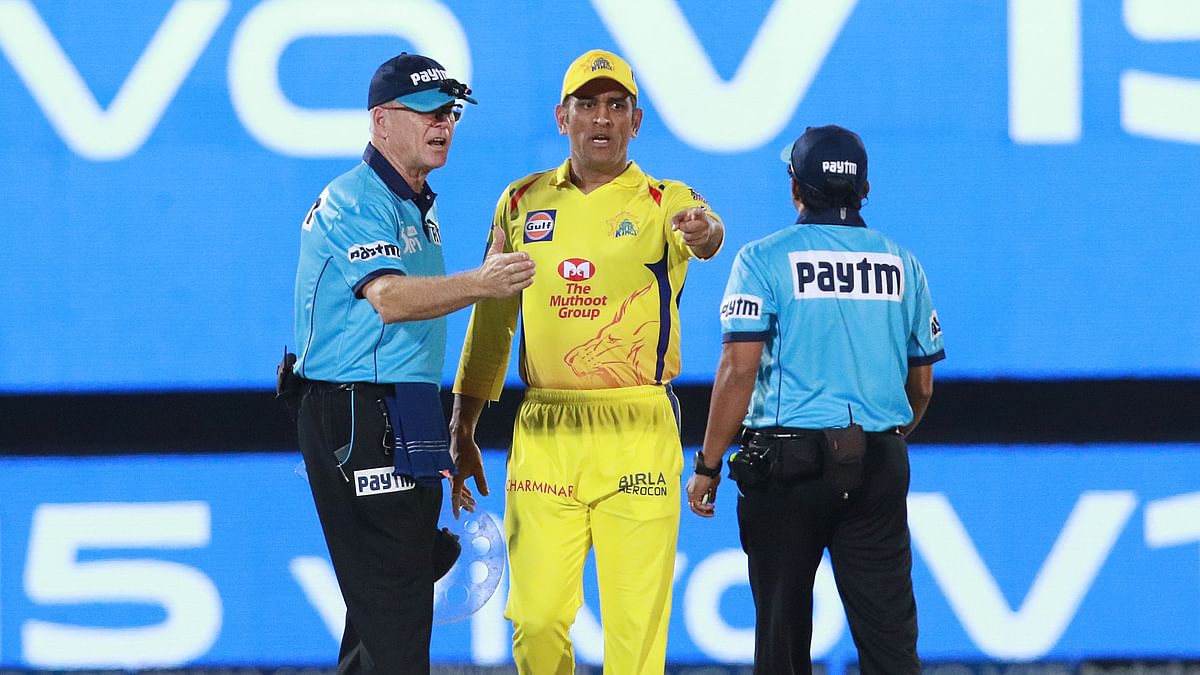 5 times umpiring howlers made the headlines in this IPL 2019.
