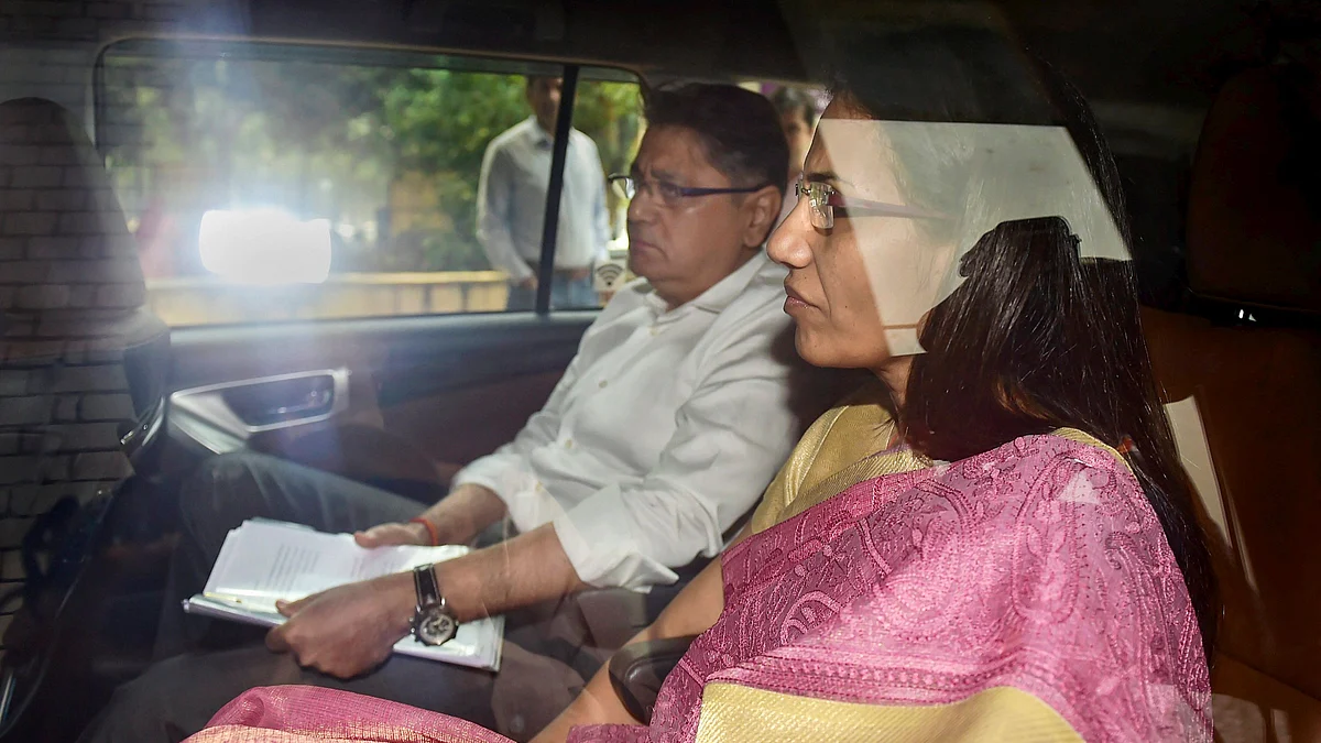 Chanda Kochhar and husband Deepak Kochhar.