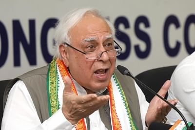 Bengaluru: Congress leader Kapil Sibal addresses a press conference at the launch of the party